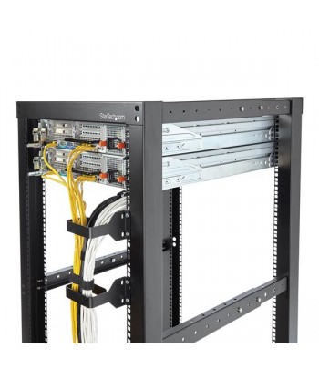 StarTech.com Multidirectionele verticale kabel-D-ringhaak voor serverracks 6 x 10 cm